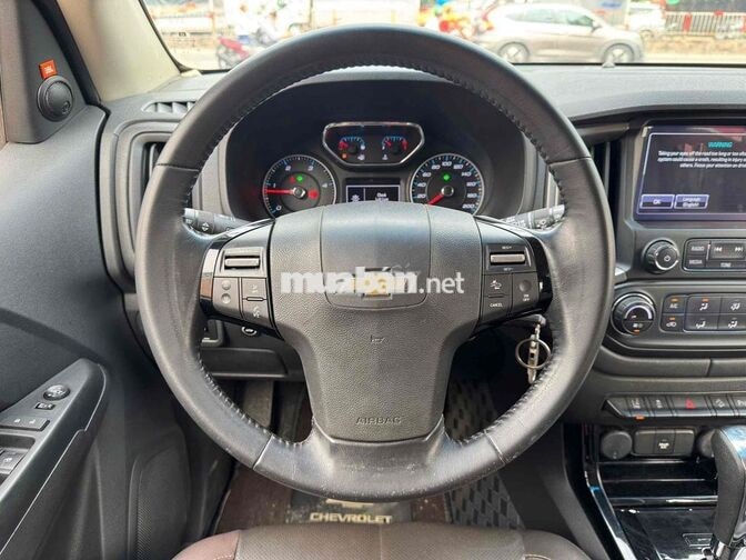 Chevrolet Traiblazer 2019 7 chỗ Máy dầu Đen