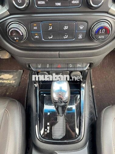 Chevrolet Traiblazer 2019 7 chỗ Máy dầu Đen