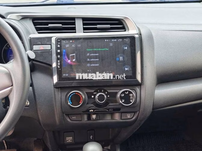 Honda Jazz 2018 V 1.5L, hatchback 5 chỗ,màu trắng
