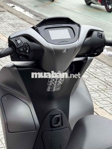 Honda SH 125i ABS 2026 Xám đen siêu lướt
