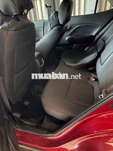 Hyundai Venue 2005 Đỏ 5.700 km Chính chủ