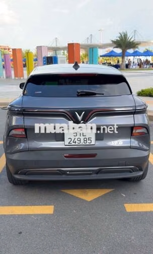 Bán VF6 Plus 2024, xe gia đình 3v full option