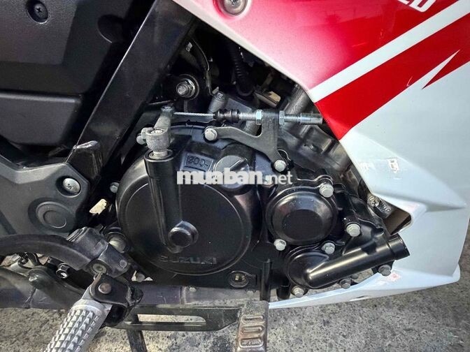 Suzuki Satria F150 2021 Trắng đỏ 33758 km