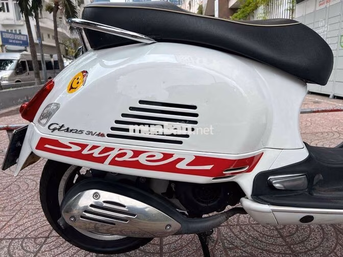 Piaggio GTS 125 3Vie 2013 Trắng Ý
