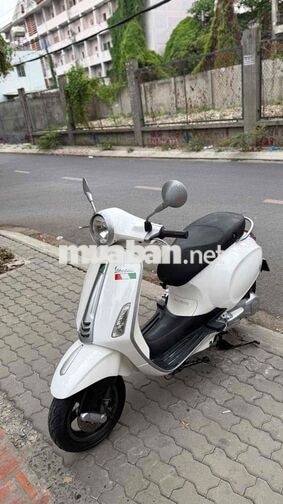 Piaggio Vespa Đèn tròn 2015