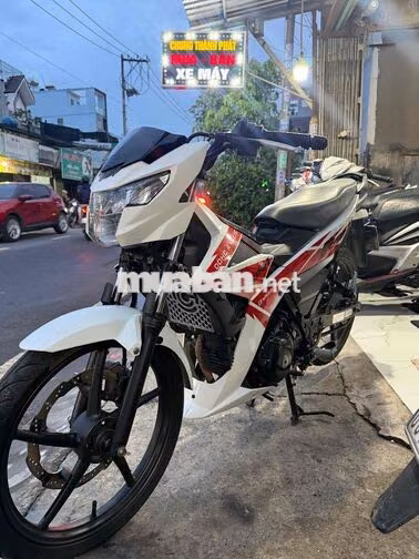 Suzuki Satria F150 2021 Trắng đỏ 33758 km