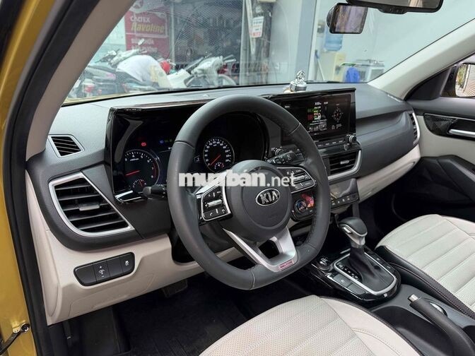 KIA Seltos 1.4 Turbo Premium 2021 Vàng siêu mới