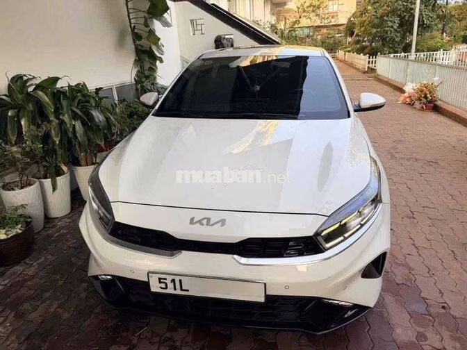 Kia K3 1.6L Premium Trắng 25.000km