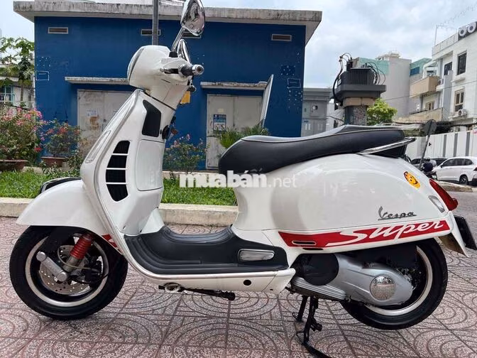 Piaggio GTS 125 3Vie 2013 Trắng Ý