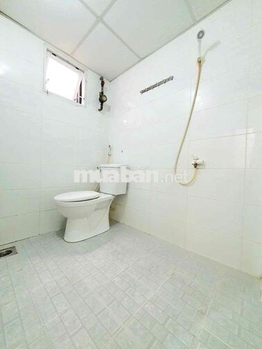Cho Thuê Phòng Gác, Máy Lạnh gần Học viện hàng không, Cộng Hoà