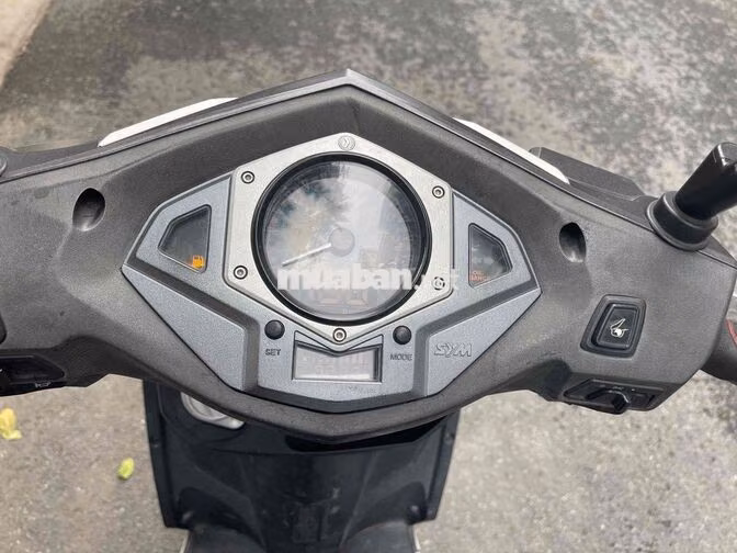 SYM Power Fi 125cc 2022 Đen Trắng Nhập khẩu