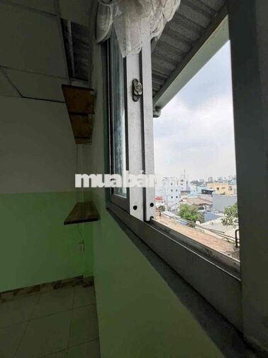 phòng trống q12 đầy đủ nội thất cơ bản.gần phần mềm quang trung, bvq12