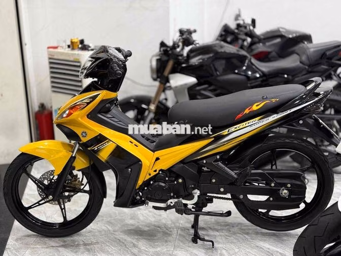 Yamaha Exciter 135 Vàng đen Tự động