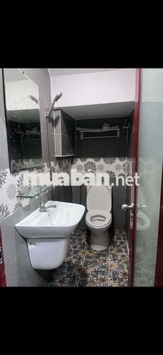 Giao giữa Lê Đức Thọ Và Nguyễn Oanh