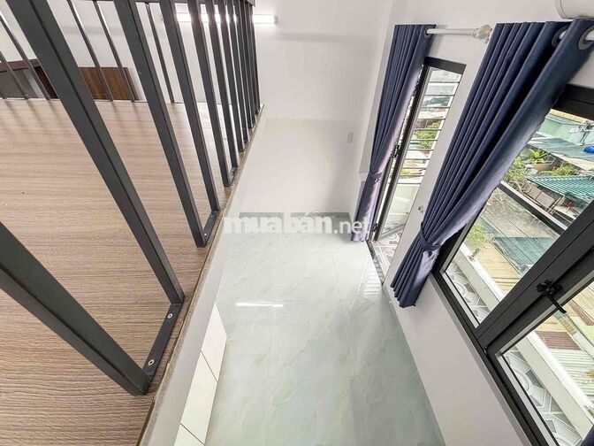 Bóc Seal Gác Ban Công Full Nội Thất View Siêu Thoáng Ngay Vườn Lài