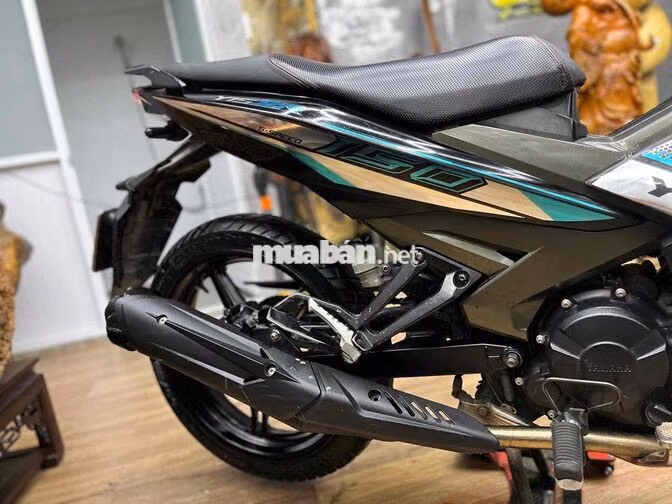 Exciter 150cc 2017 dàn áo liền lạc, may móc bao êm
