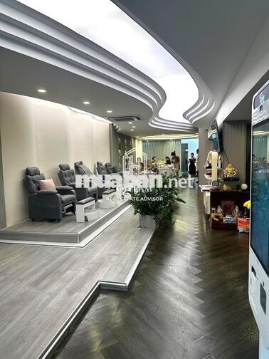 Biệt Thự MT Ngang 9m- DTSD 300m2 - Nguyễn Thông,Quận 3