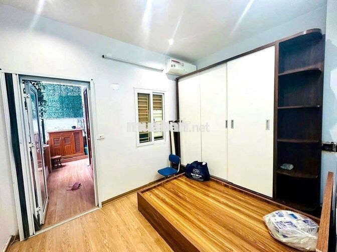Lương Đình Của, Đống Đa - 50m x 3 tầng, 4 ngủ, full nội thất, sát ô tô