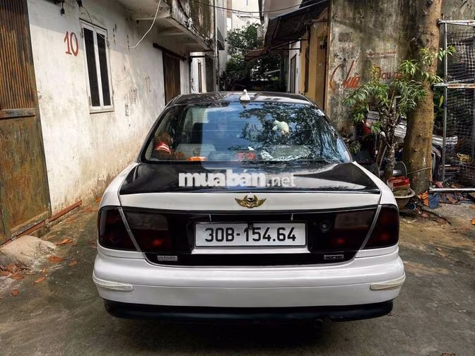 Mazda 323 Classic 1998 Trắng Nhập khẩu