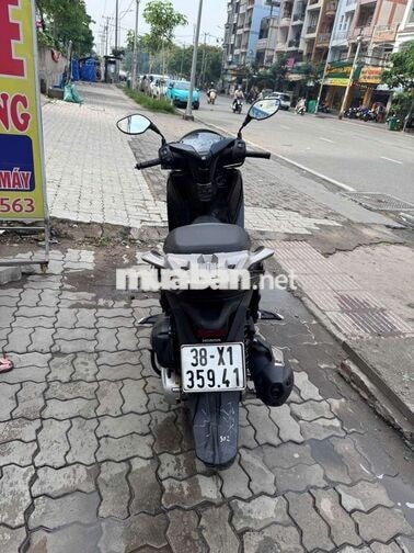 CẦN BÁN SH 150i ABS ĐỜI 2019 MÀU ĐEN gần 32000km