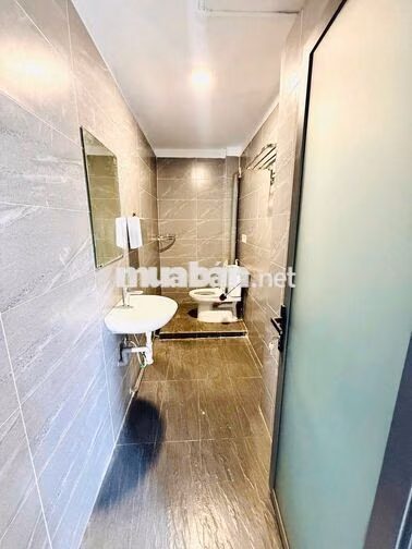 CHO THUÊ BIỆT THỰ BÙI ĐÌNH TUÝ– NGANG 10M – DTSD 600 M2 – GIÁ 4X