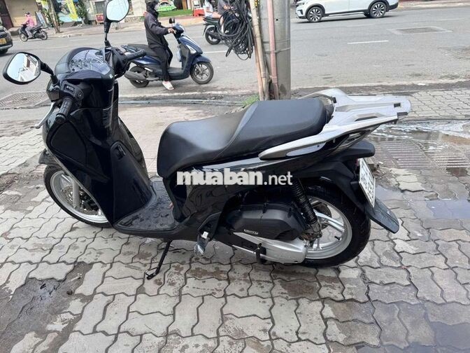 CẦN BÁN SH 150i ABS ĐỜI 2019 MÀU ĐEN gần 32000km