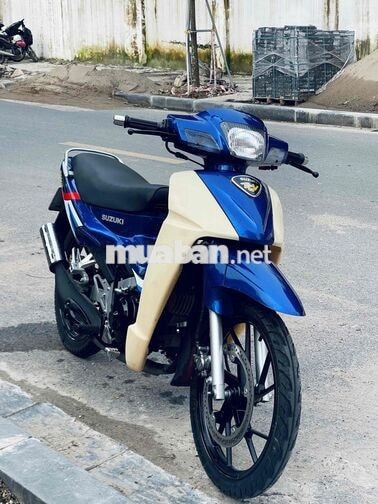 Suzuki RGV Xipo 2000 Xanh kem