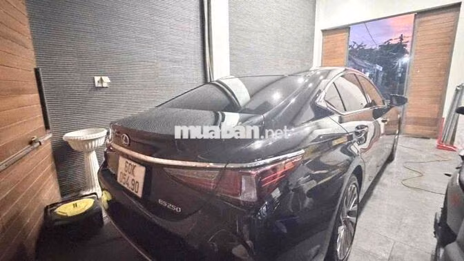 Lexus ES 250 2022 Đen 75.000 km