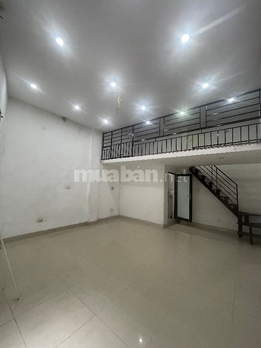 Cho thuê cửa hàng đầu ngõ 57 đường Mễ Trì đối diện The Garden