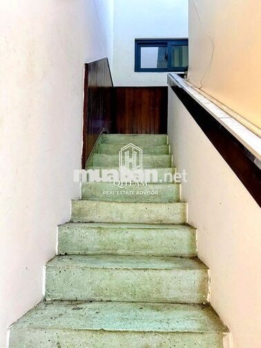 GÓC 2 MẶT TIỀN HUỲNH VĂN BÁNH - 4x17m - TRỆT 2 LẦU - GIÁ: 55 TRIỆU