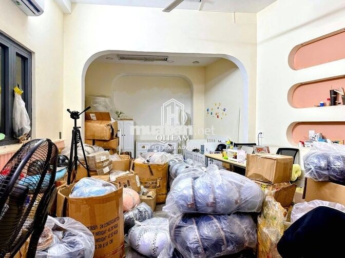 GÓC 2 MẶT TIỀN HUỲNH VĂN BÁNH - 4x17m - TRỆT 2 LẦU - GIÁ: 55 TRIỆU