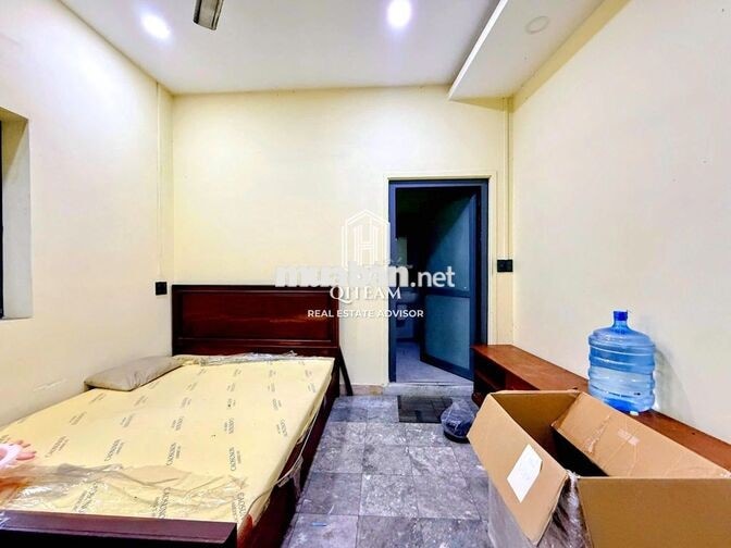 GÓC 2 MẶT TIỀN HUỲNH VĂN BÁNH - 4x17m - TRỆT 2 LẦU - GIÁ: 55 TRIỆU