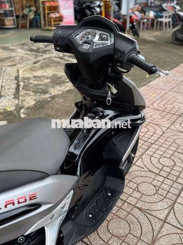 Honda Air Blade 2010 Xám đen