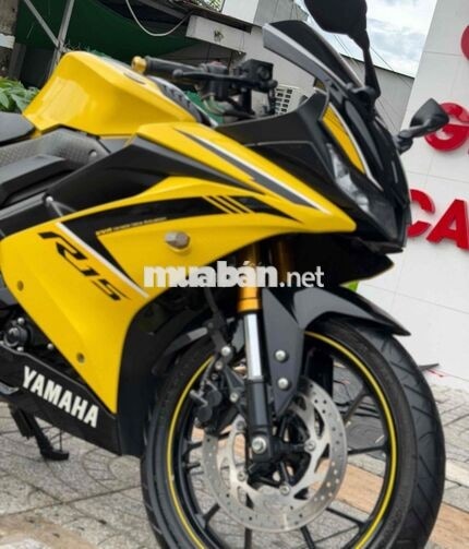 Yamaha R15 V3 Vàng Đen