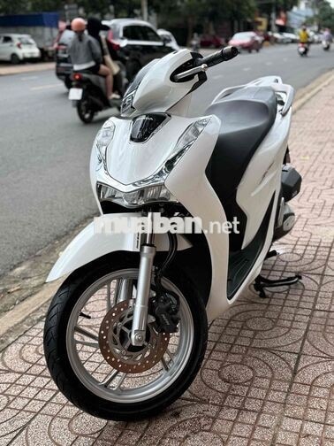Honda SH Nam 2022 Trắng
