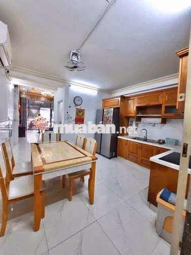cho thuê nhà full nội thất khu dân cư cty8 - đối diện Nam Long