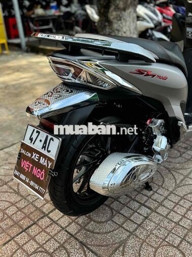 Honda SH Mode 2026 ABS Bạc Đen 400 km