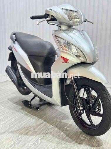 Honda Vision Bạc