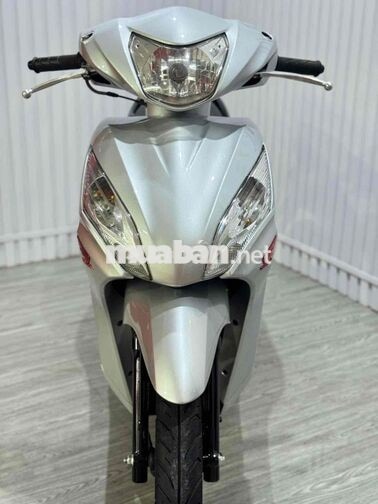 Honda Vision Bạc
