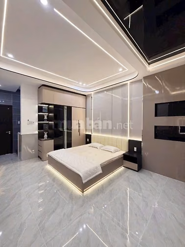 NHÀ MỚI XÂY , ĐẸP KENG NGAY VÒNG XOAY KIM HẰNG DIỆN TÍCH SÀN .140M2 MÀ