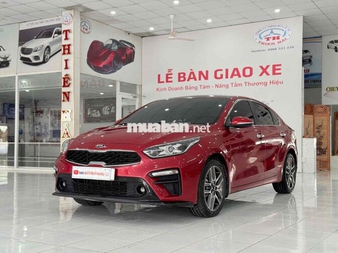 Bán xe Kia Cerato 2.0 Premium bản cao cấp màu đỏ
