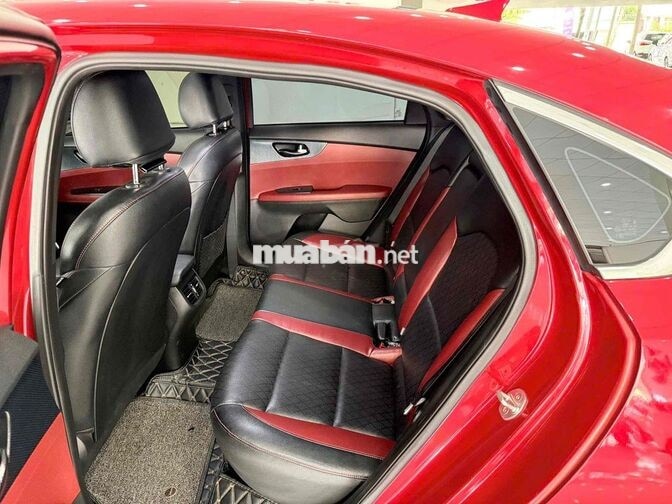 Bán xe Kia Cerato 2.0 Premium bản cao cấp màu đỏ