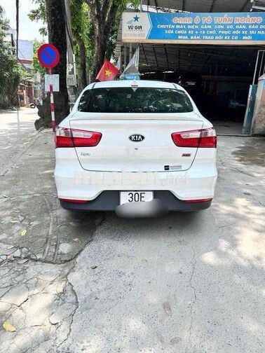Kia Rio 2016 Trắng 100000 km