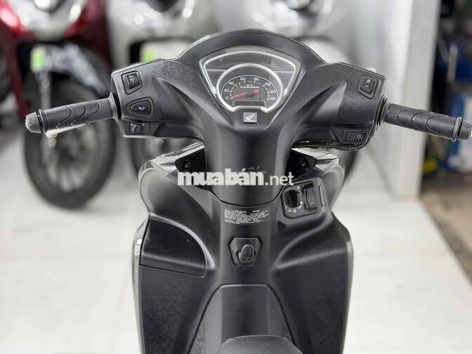 Honda Vision 2024 Xám