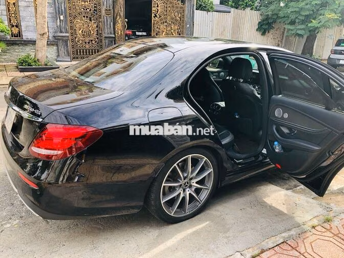 Bán xe Mercedes-Benz