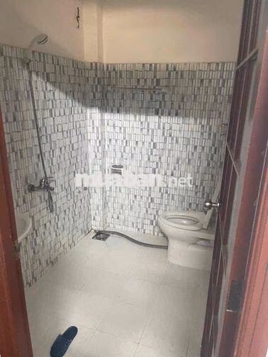 CHO THUÊ PHÒNG CÓ BAN CÔNG ĐỀ THÁM Q1