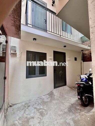 NHÀ 2 TẦNG BÌNH THẠNH, NGANG 5M, DTSD 30M2, SÁT HẺM OTO, 2 TỶ NHỎ