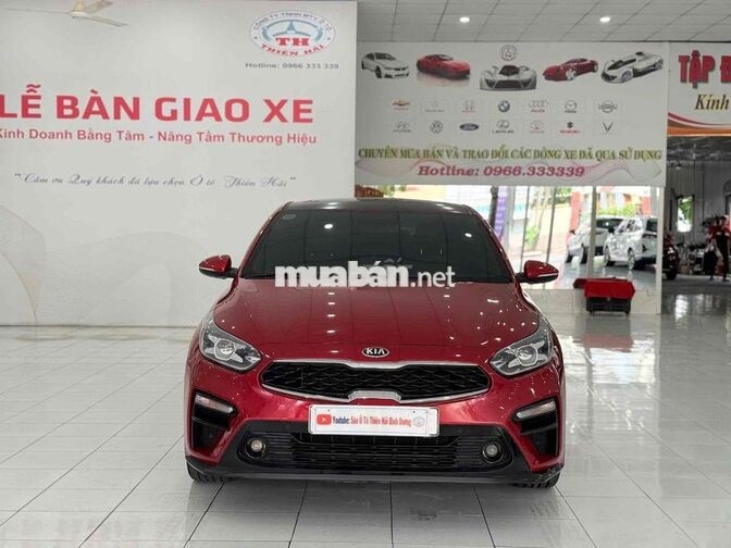 Bán xe Kia Cerato 2.0 Premium bản cao cấp màu đỏ