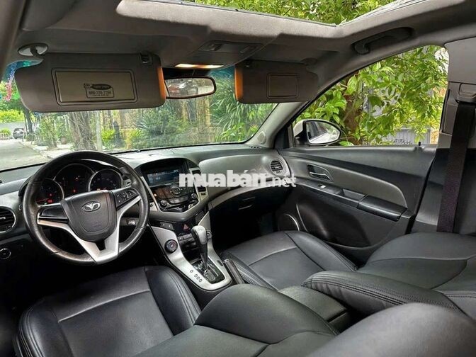 Chevrolet Cruze 2013 Bản Full cửa nóc Trắng