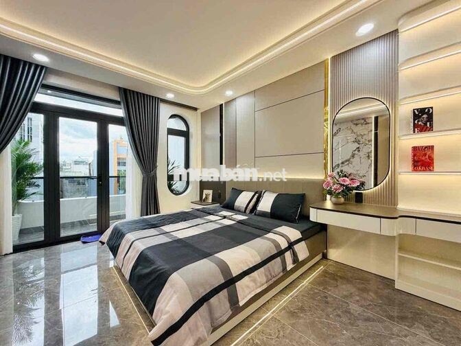 NHÀ PHỐ MỚI XÂY NỘI THẤT CAO CẤP